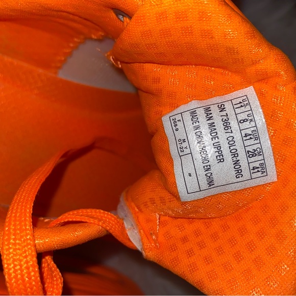 Skechers Uno Neon Orange Athletic Shoes - Picture 7 of 8